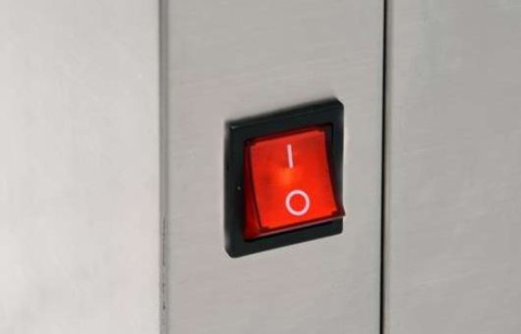 Witryna chłodnicza ekspozycyjna 270 L czarna Yato LED Witryna chłodnicza ekspozycyjna 270 L czarna Yato LED