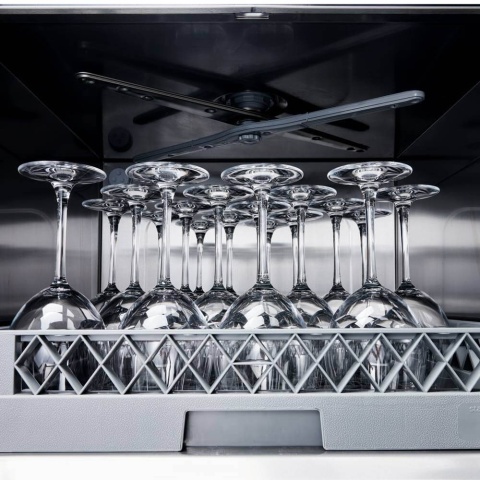 Zmywarka wyparzarka z podstawą 801501 stalgast, uniwersalna, atest, 4.9/3.4 kW, 400/230 V