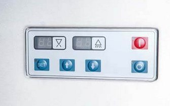 Zmywarko kapturowa, dozownik płynu myjącego, pompa wspomagająca płukanie, P 11.1 kW, U 400 V Zmywarko kapturowa, dozownik płynu myjącego, pompa wspomagająca płukanie, P 11.1 kW, U 400 V